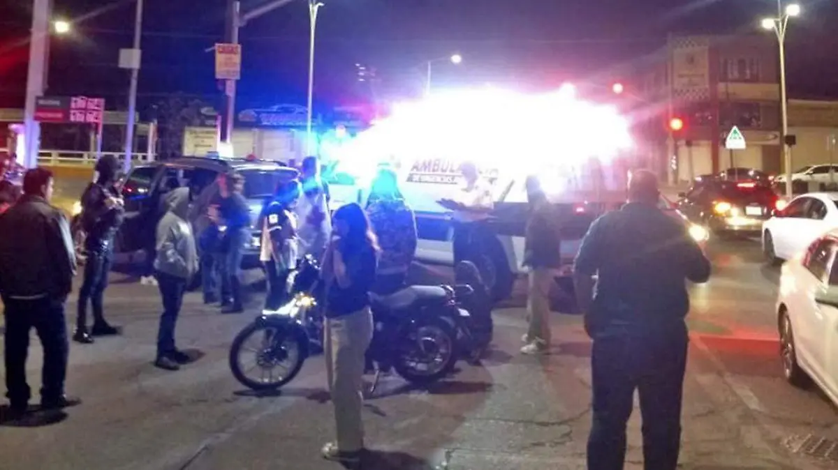 accidente moto vs camioneta