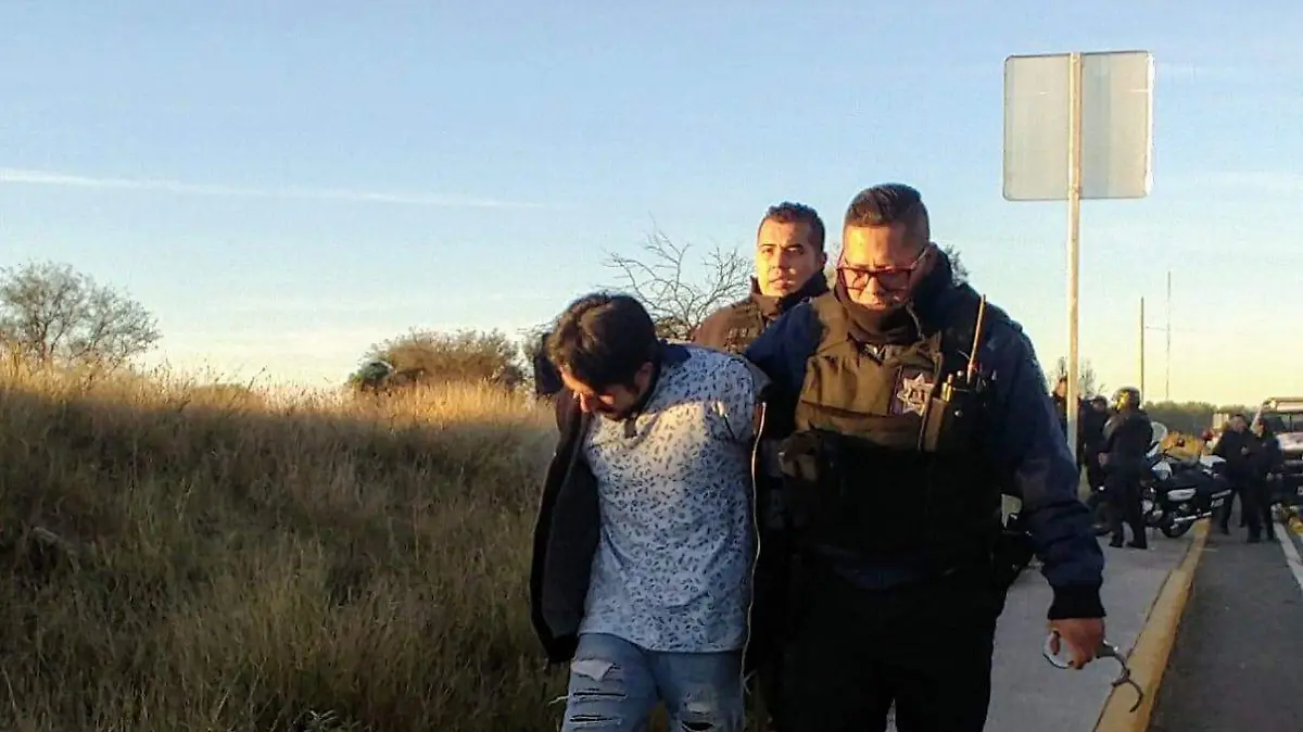 Persecución detenido