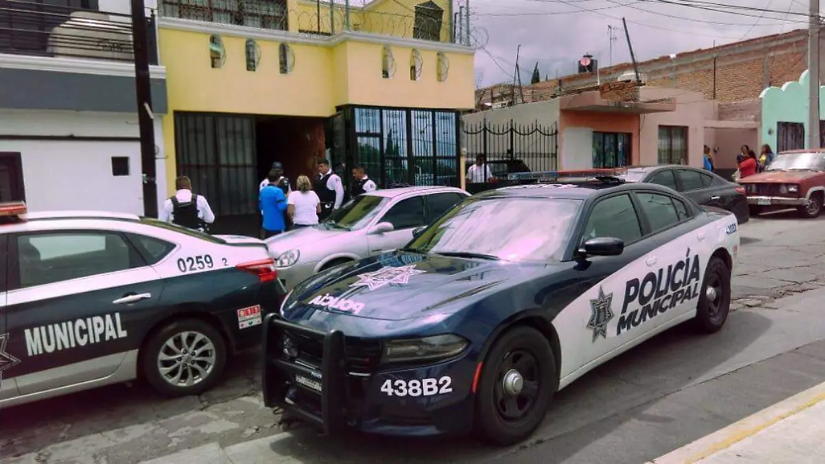 Patrulla Policía Municipal suicidio 2