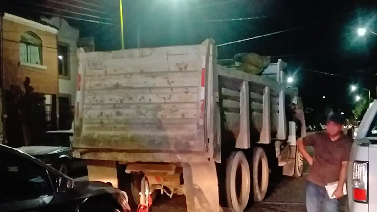 impacta contra camion