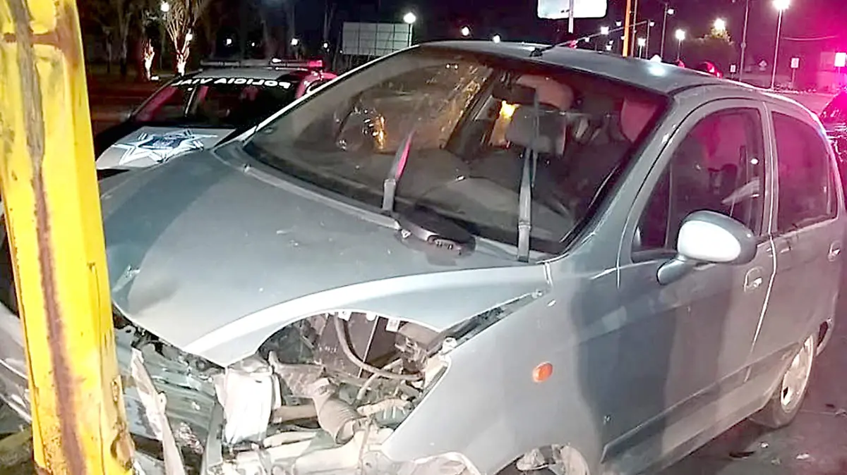 Choque contra poste 2