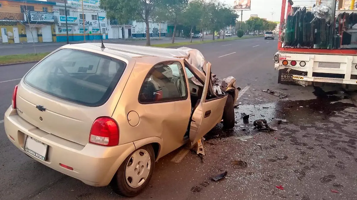 auto del accidente