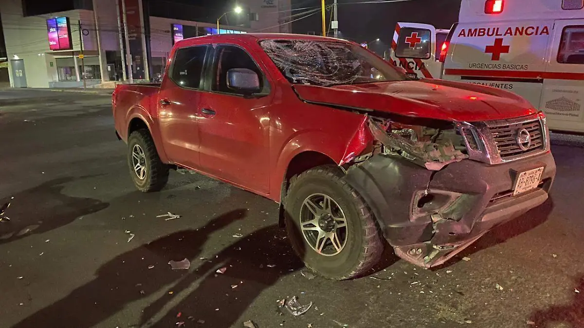 Choque motociclista con camioneta 4