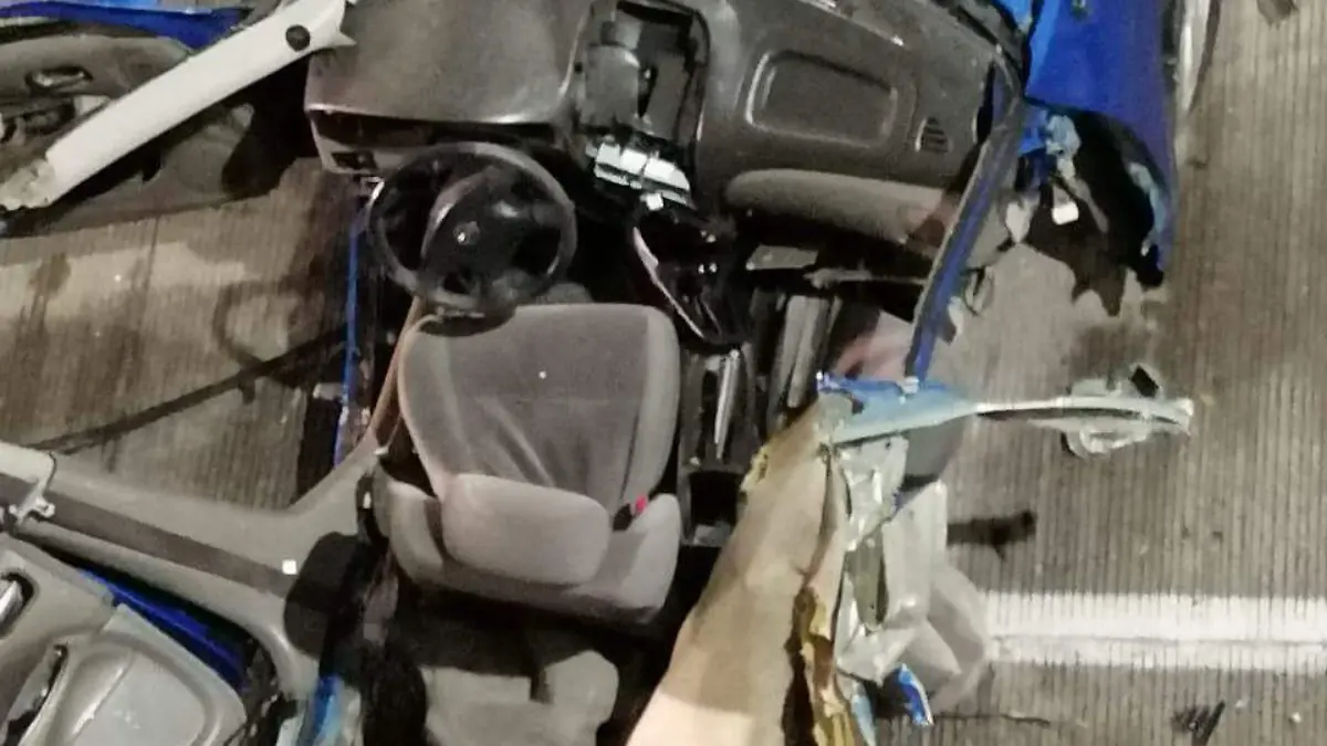 Choque coche a la mitad 6