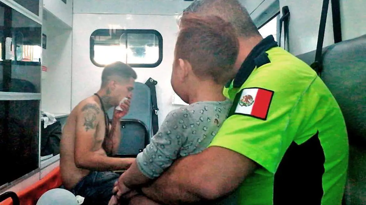 moto cae encima de bebé 5