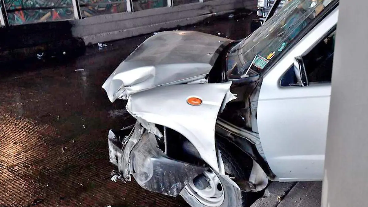 accidente paso a desnivel 4