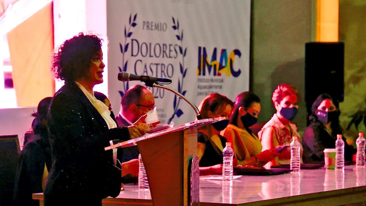 presentacion premio dolores castro