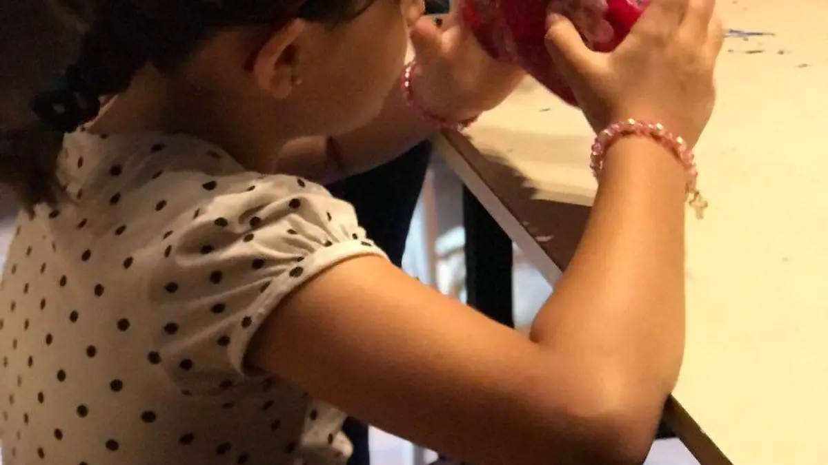 Niños taller de manualidades 2