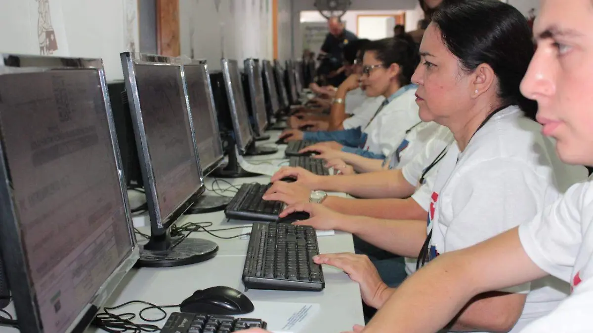 Funcionarios de Casilla