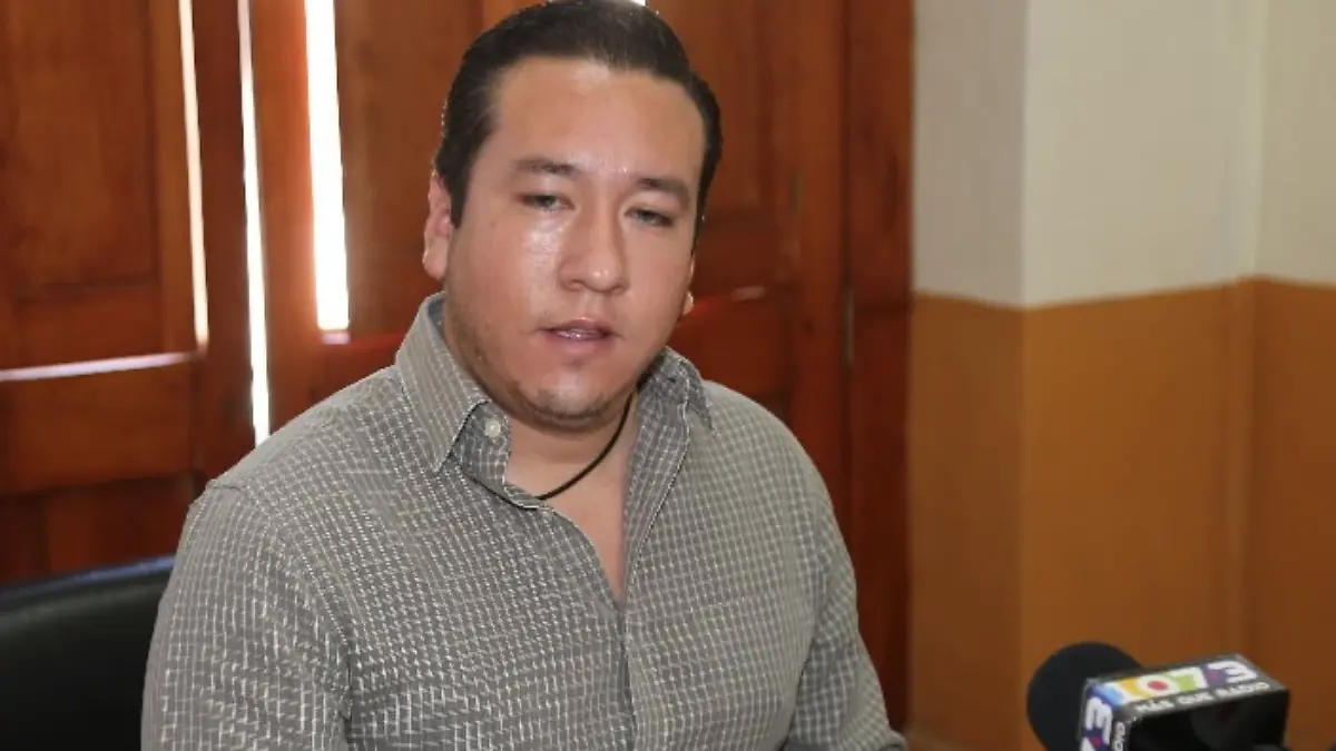 Carlos Olvera Ávila