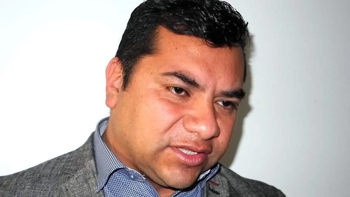 Normando López