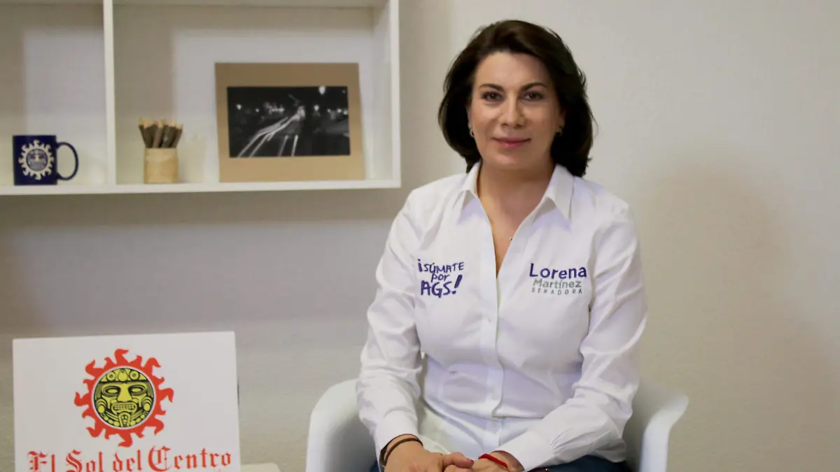 LORENA MARTINEZ EN EL SOL_2