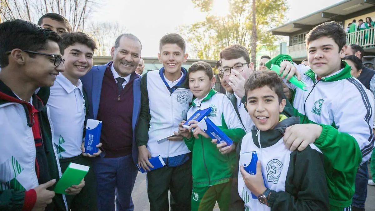 MOS con estudiantes 2