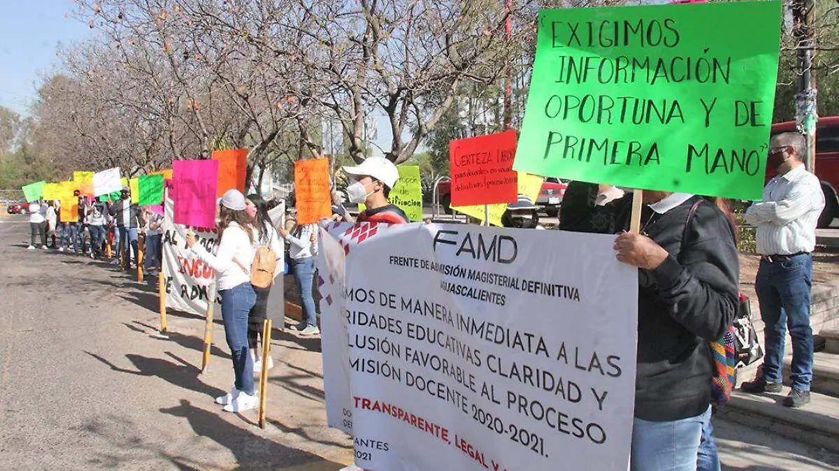 maestros manifestantes