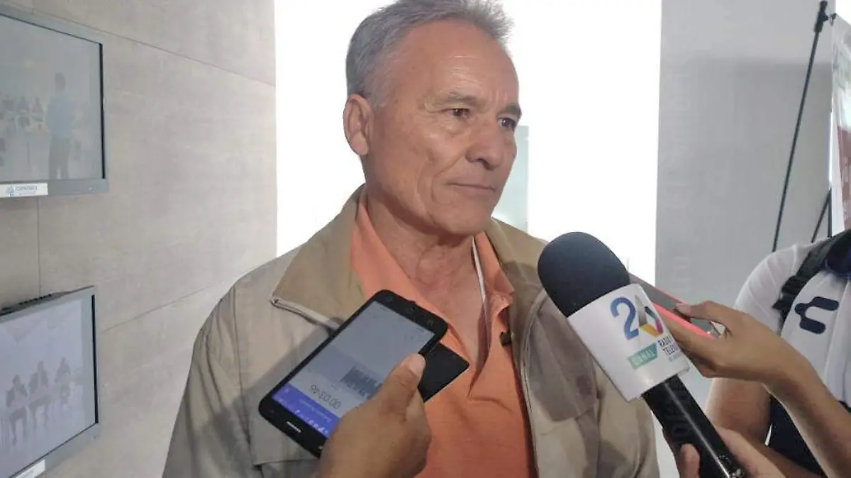 jose rdz mirelles presidente CANADEVI