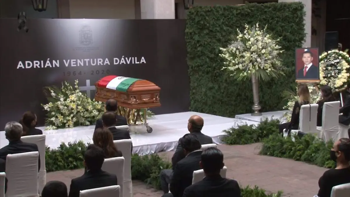 Homenaje a Adrián Ventura
