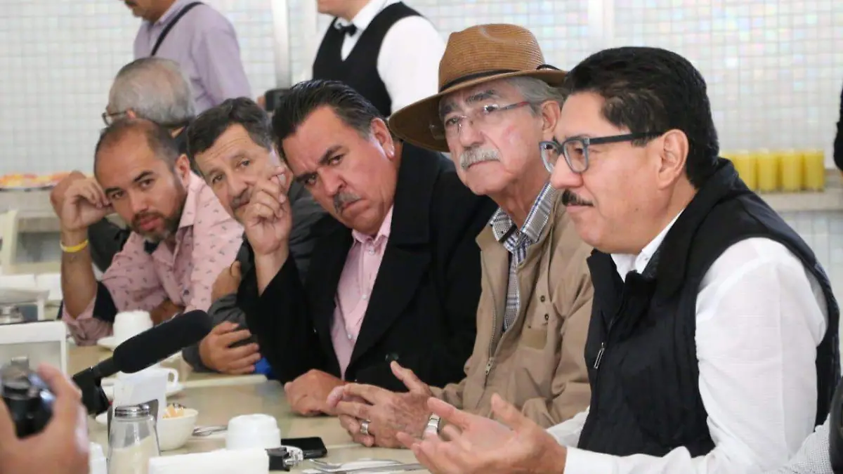 Ulises Ruiz Ortiz Conferencia