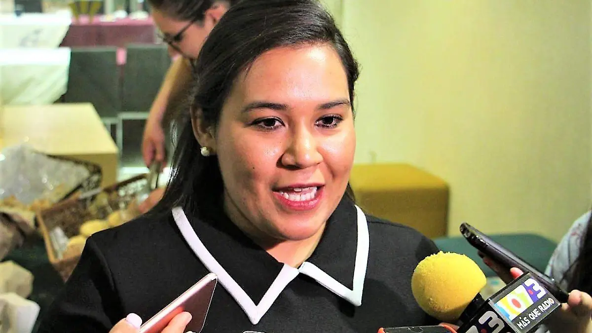 DULCE María Gómez