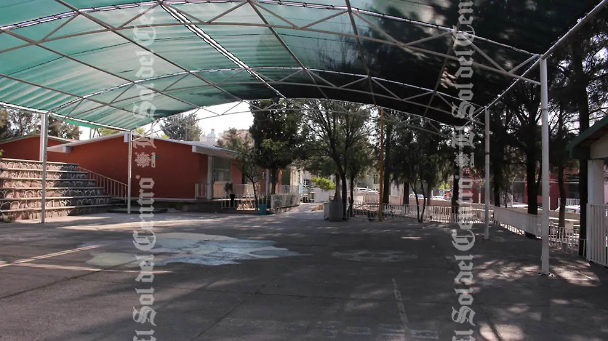 Salón de clases vacío 2