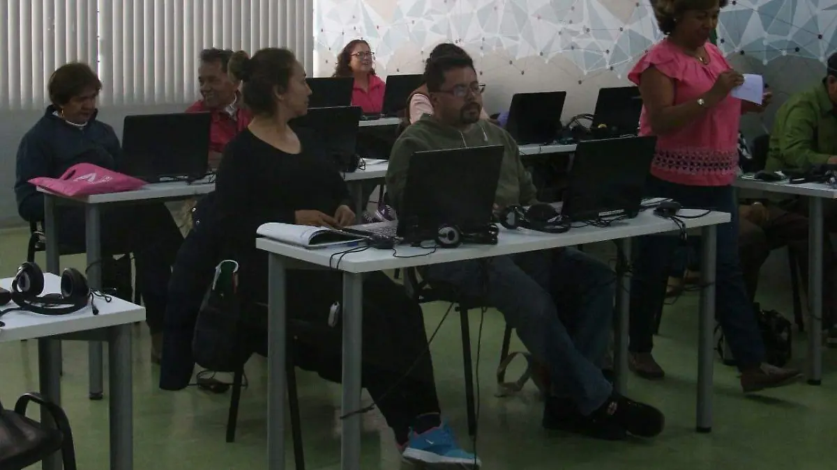 Adultos Computación