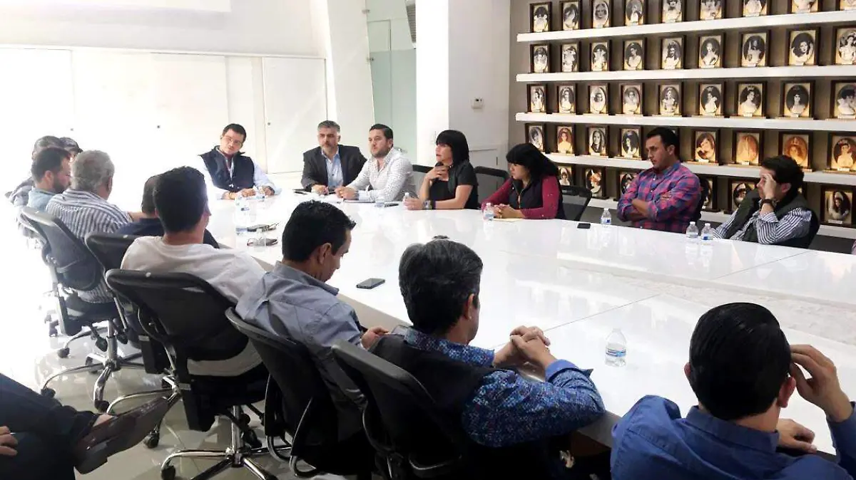 Patronato FNSM y restauranteros 2