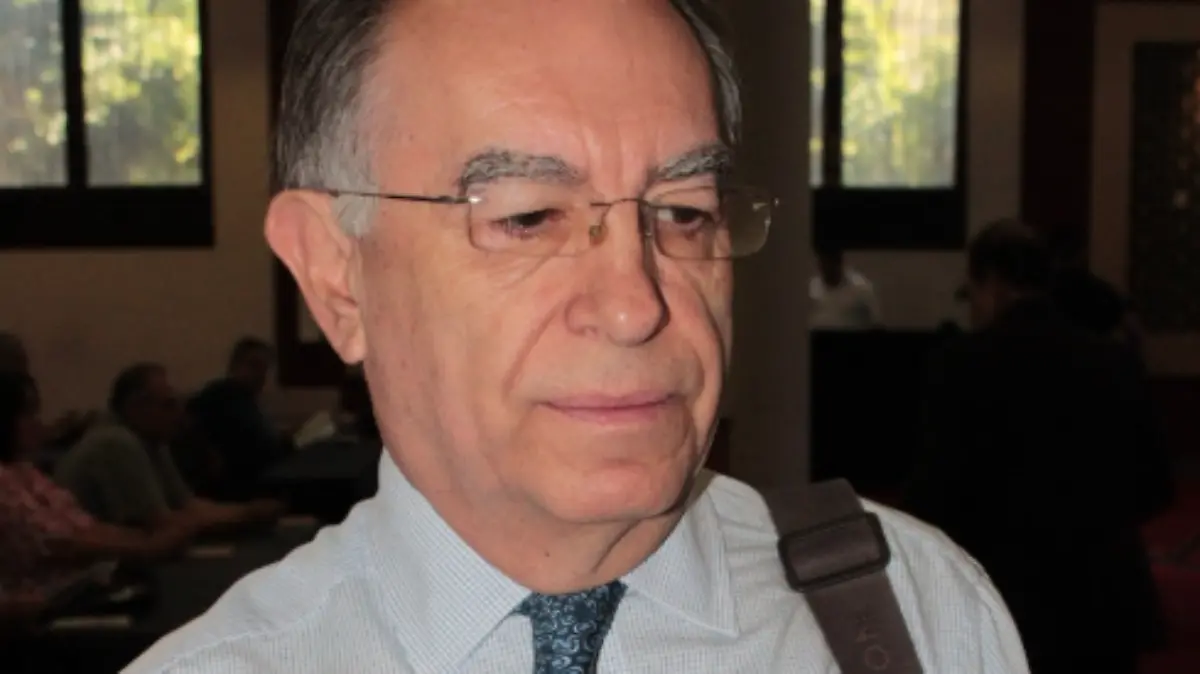 Guillermo Arturo Llamas Esperón​