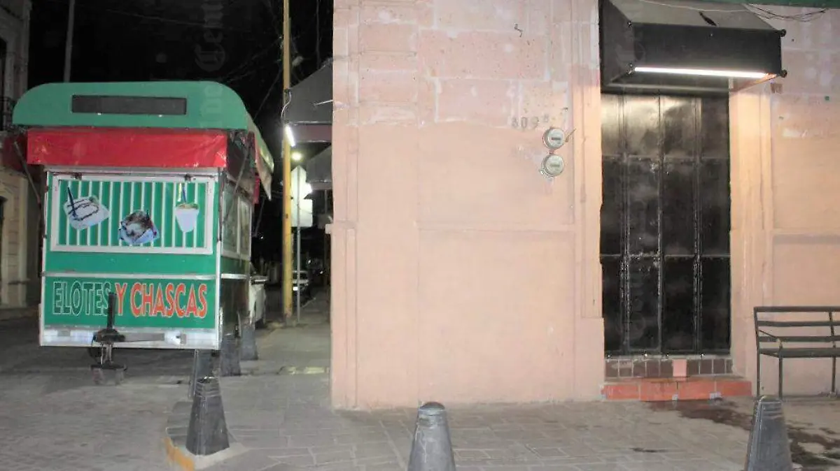 Calles de Aguascalientes vacías de noche 2