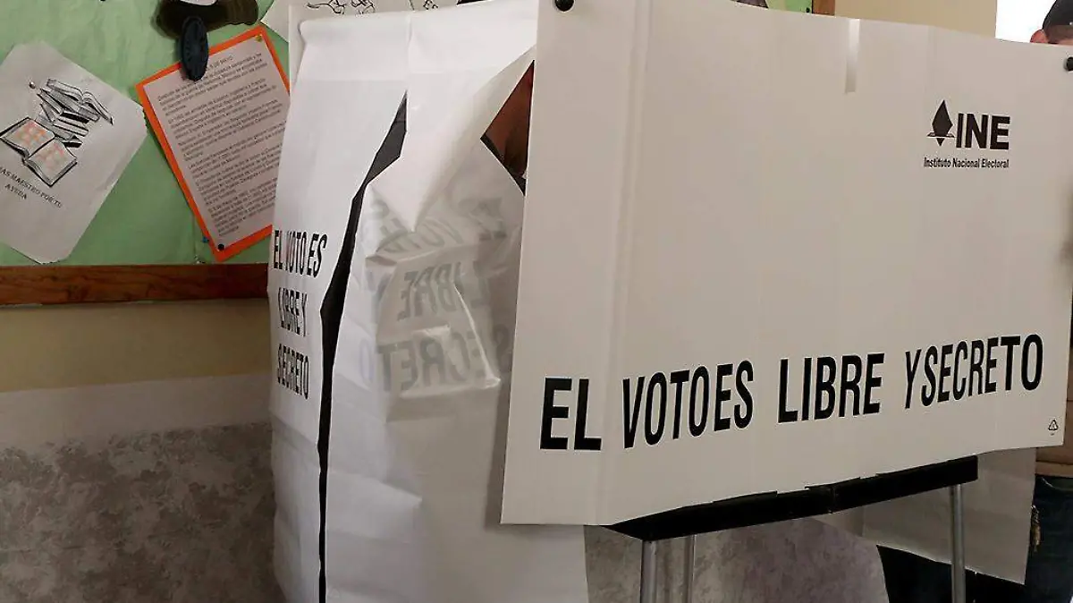 Urna-Elecciones-VotoLibreYSecreto