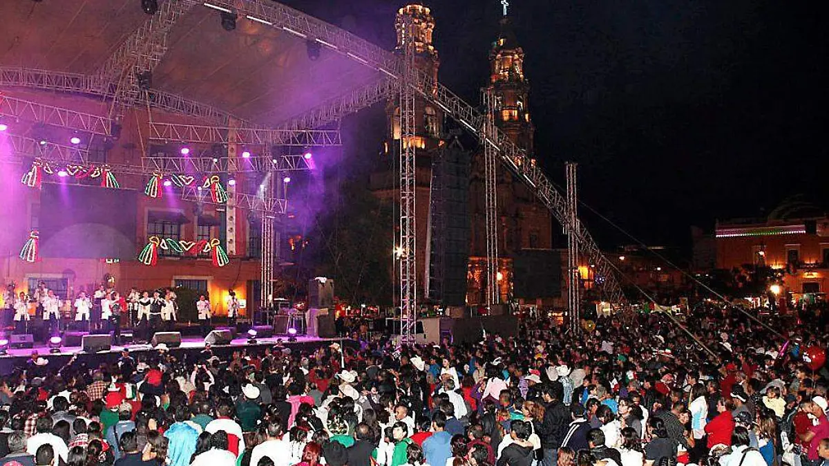 PlazaPatria-GritoDeIndependencia-EventoMasivo-FiestasPatrias