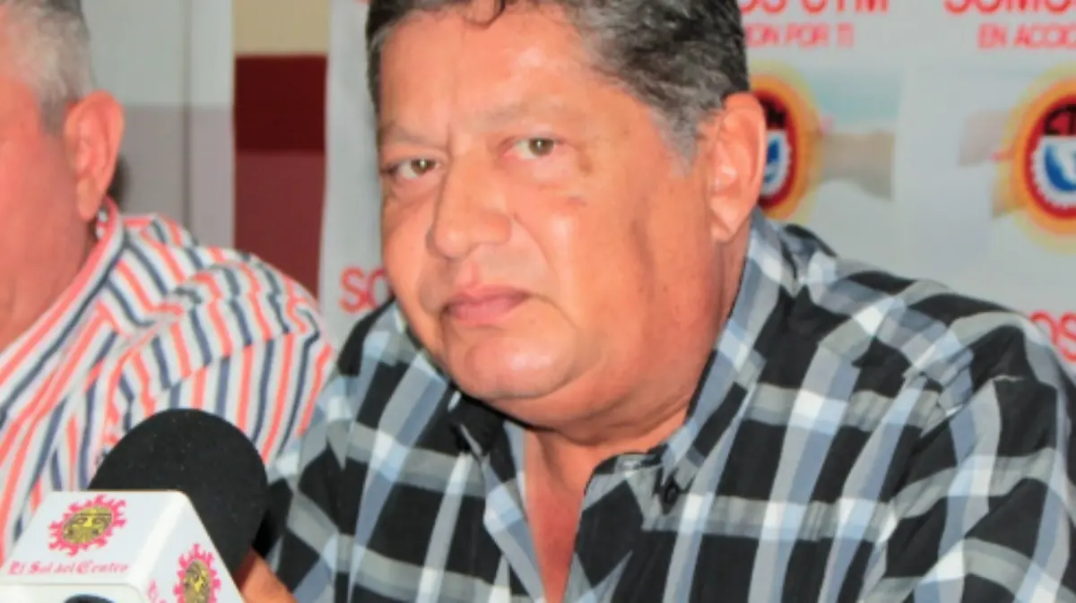 Roberto Mora Márquez​