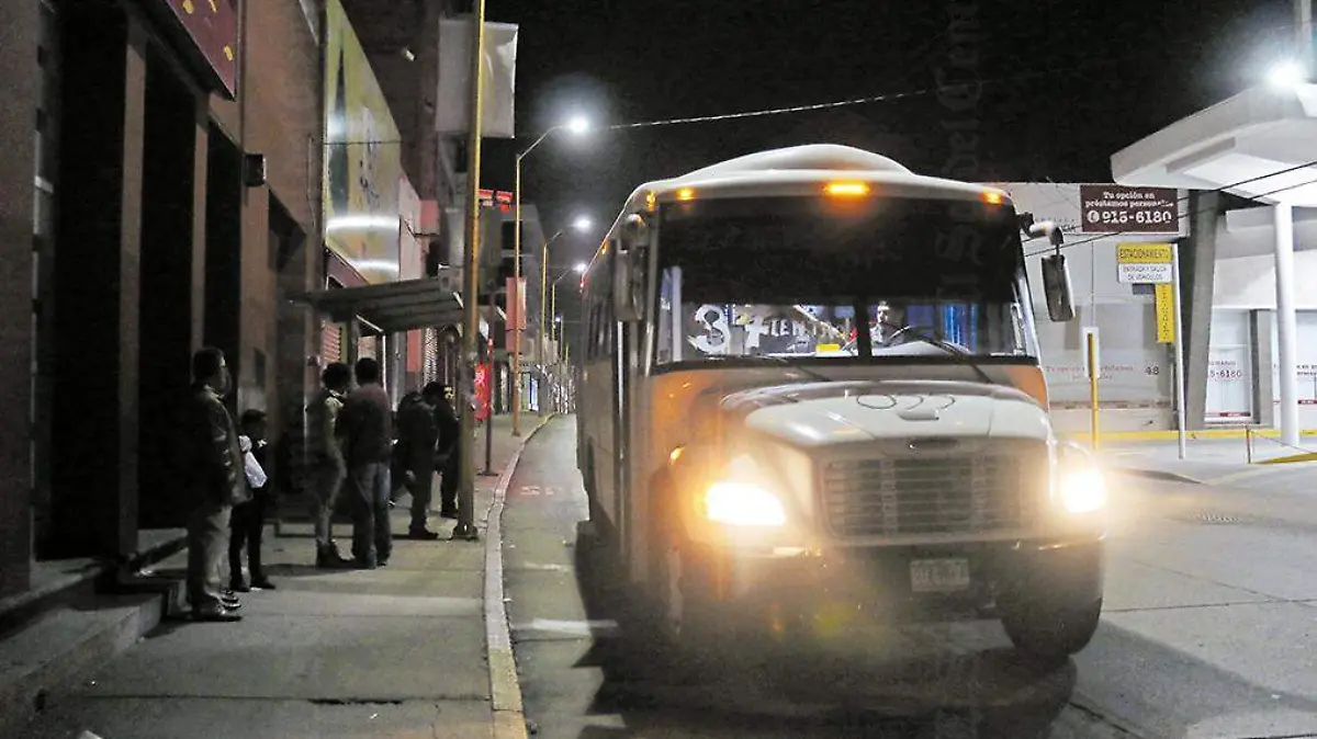 camion de noche