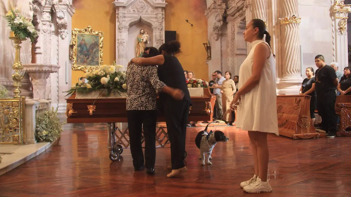 Misa de don carolino