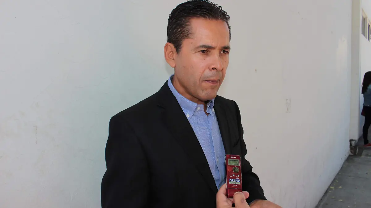 Adrián Ventura Dávila