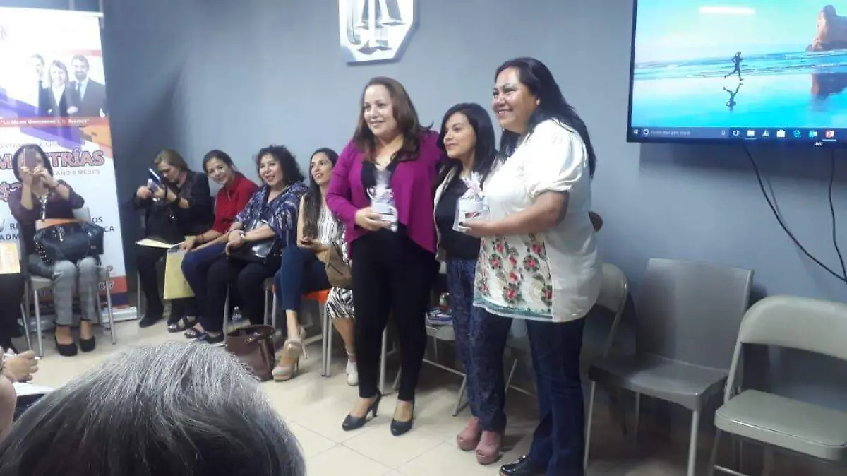 Asociación de Abogadas Profesionistas para Defensa de las Mujeres de Aguascalientes