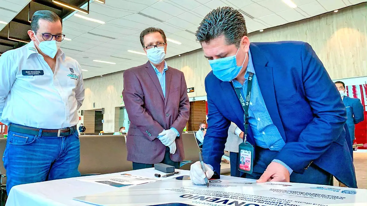 Firma de convenio IEA - GAP