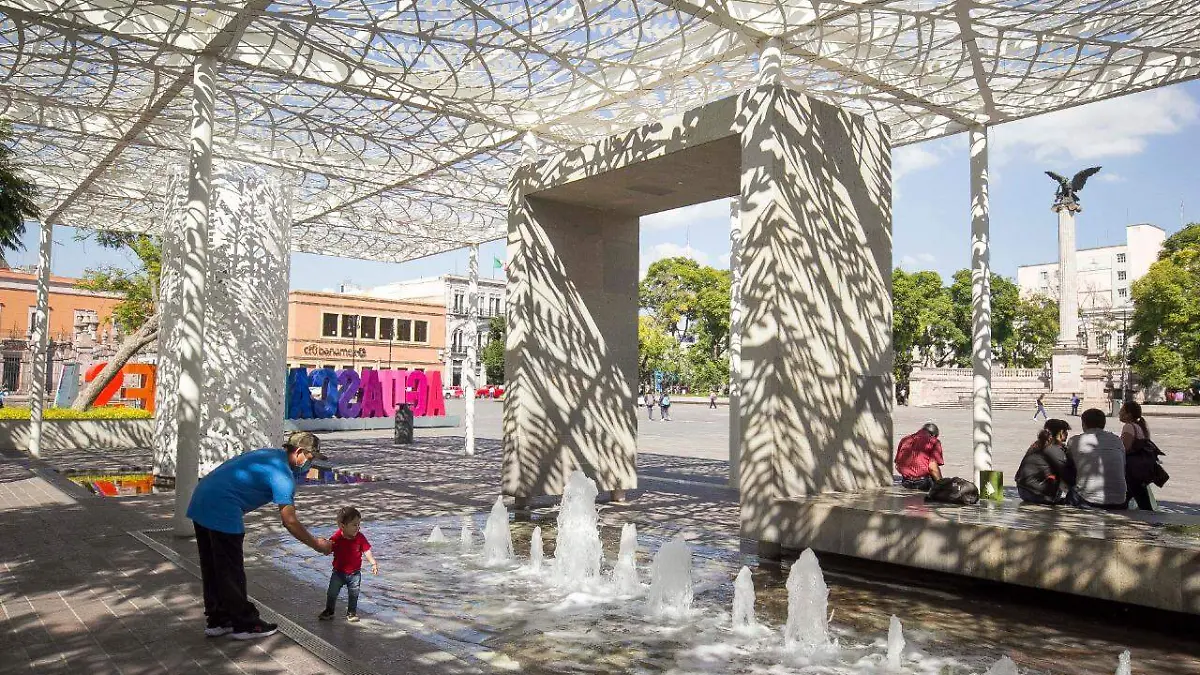 Jardín de las Jacarandas