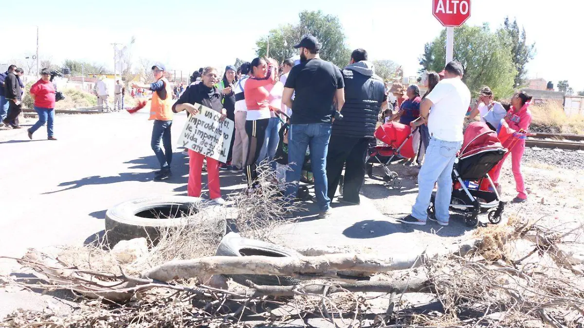 Bloqueo Vías El Coyote