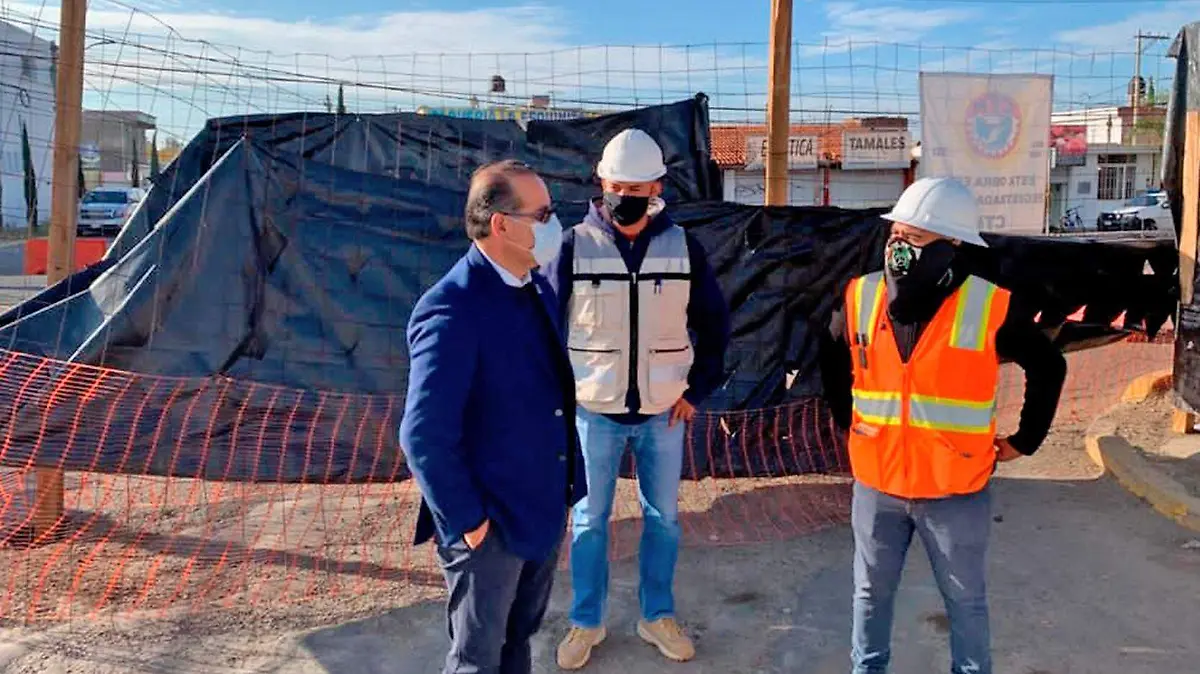 obra publica puente Parras