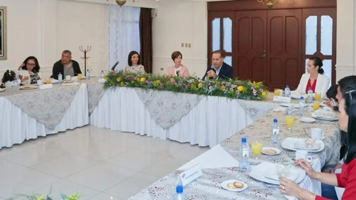 GOBIERNO DEL ESTADO 2182