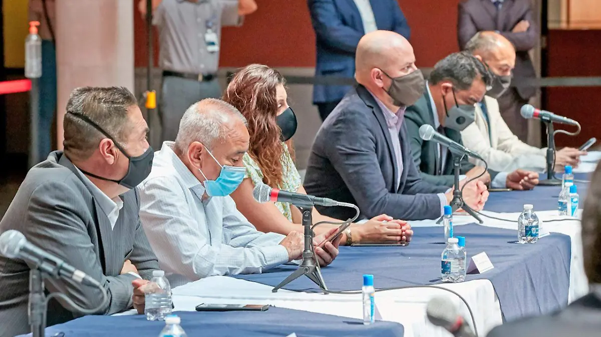 Reunion STPS y GobAgs