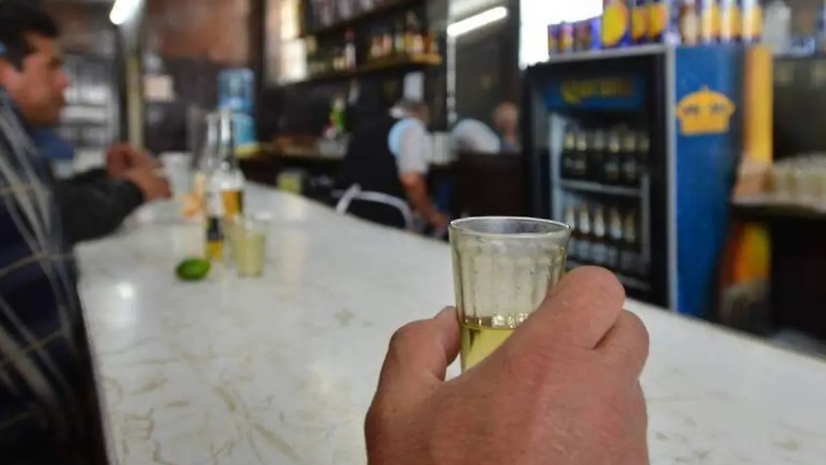 Beber alcohol