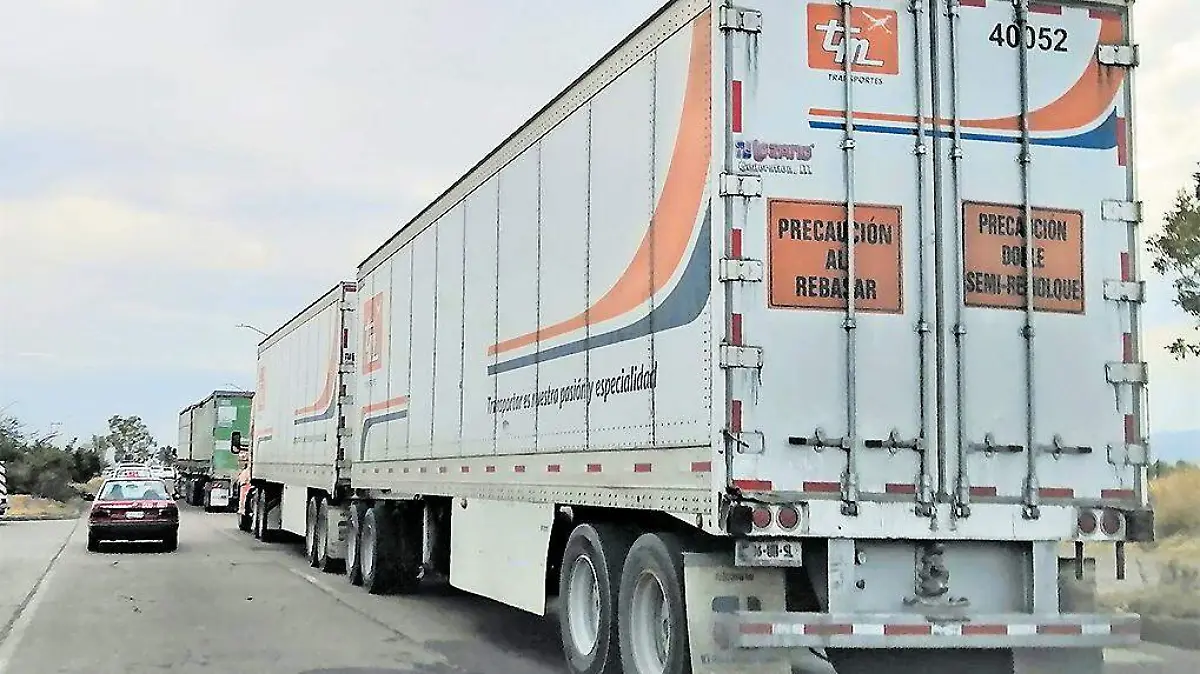 Trailer-Carretera-Vialidades