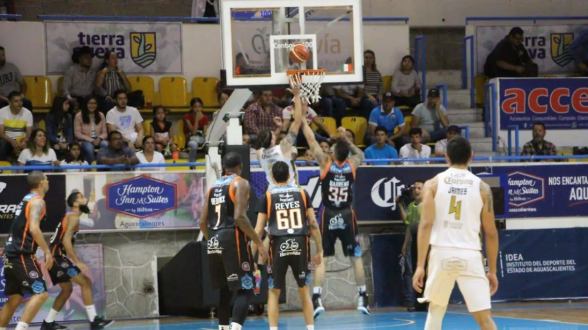 Panteras vs Libertadores 3