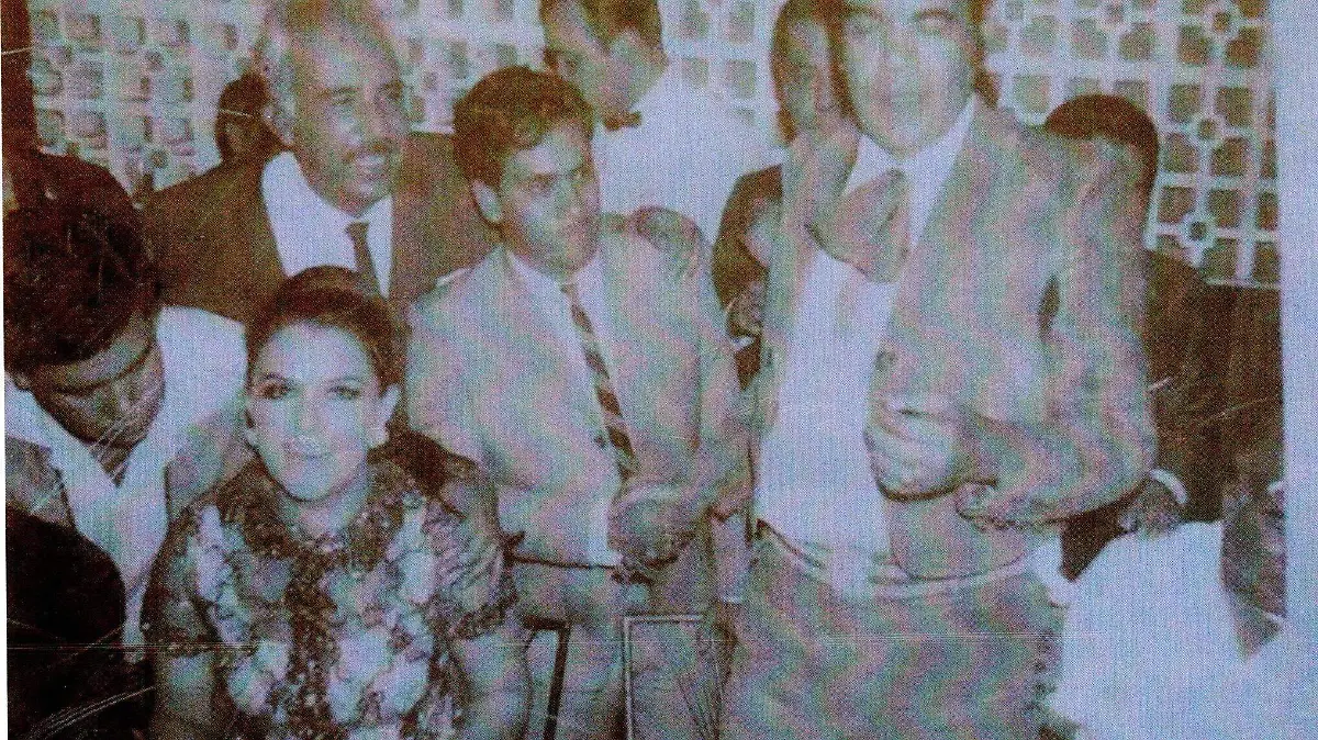 "Nayo" Ruvalcaba junto a famosos