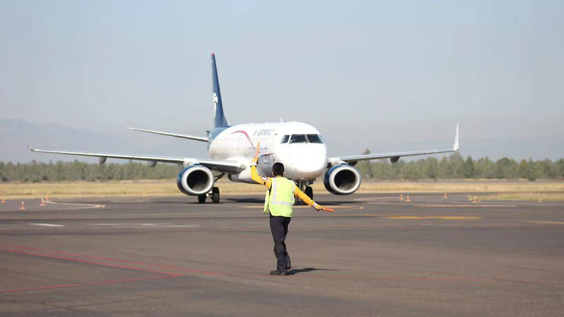 Avión-Aeropuerto-Viajar