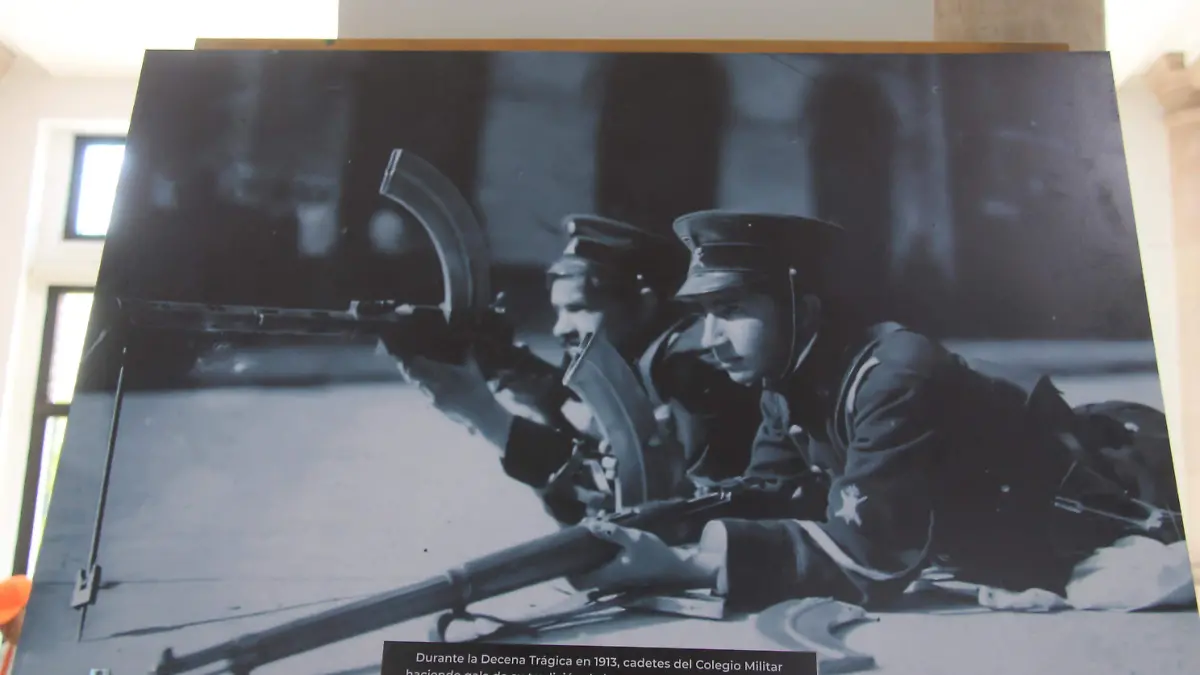 Exposición ejercito