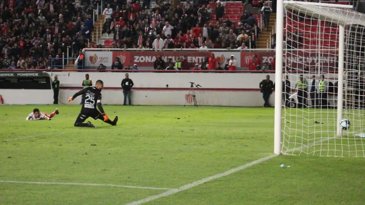 Necaxa vs Chivas pretemporada 2020 (4)