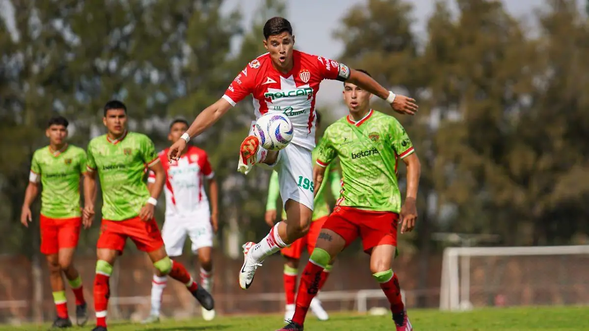 DEP02-IJGR-FB PIERDE VS BRAVOS