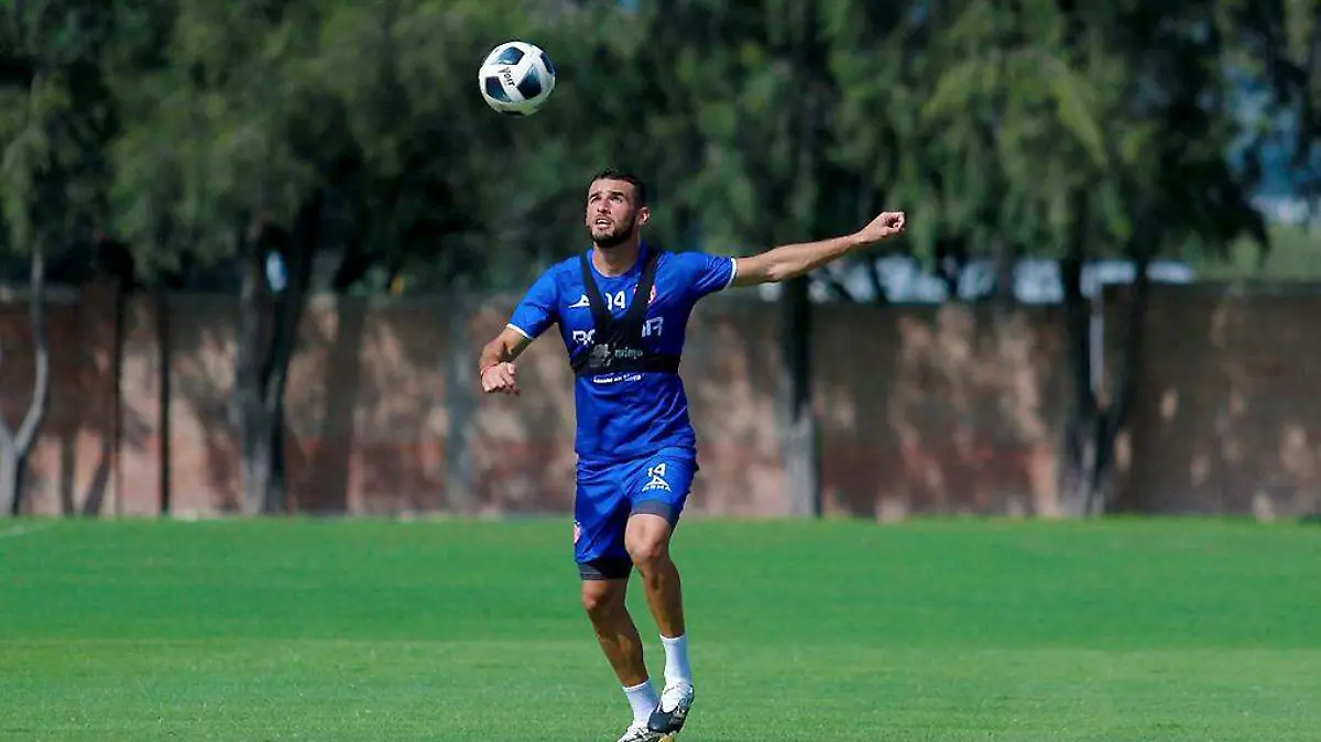 Futbolista-MaximilianoFormiliano
