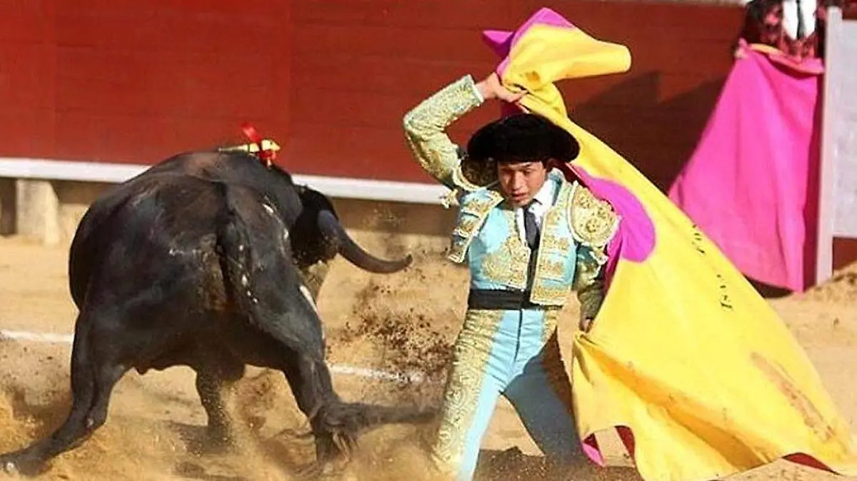 Torero-IsaacFonseca-Toro-FiestaBrava